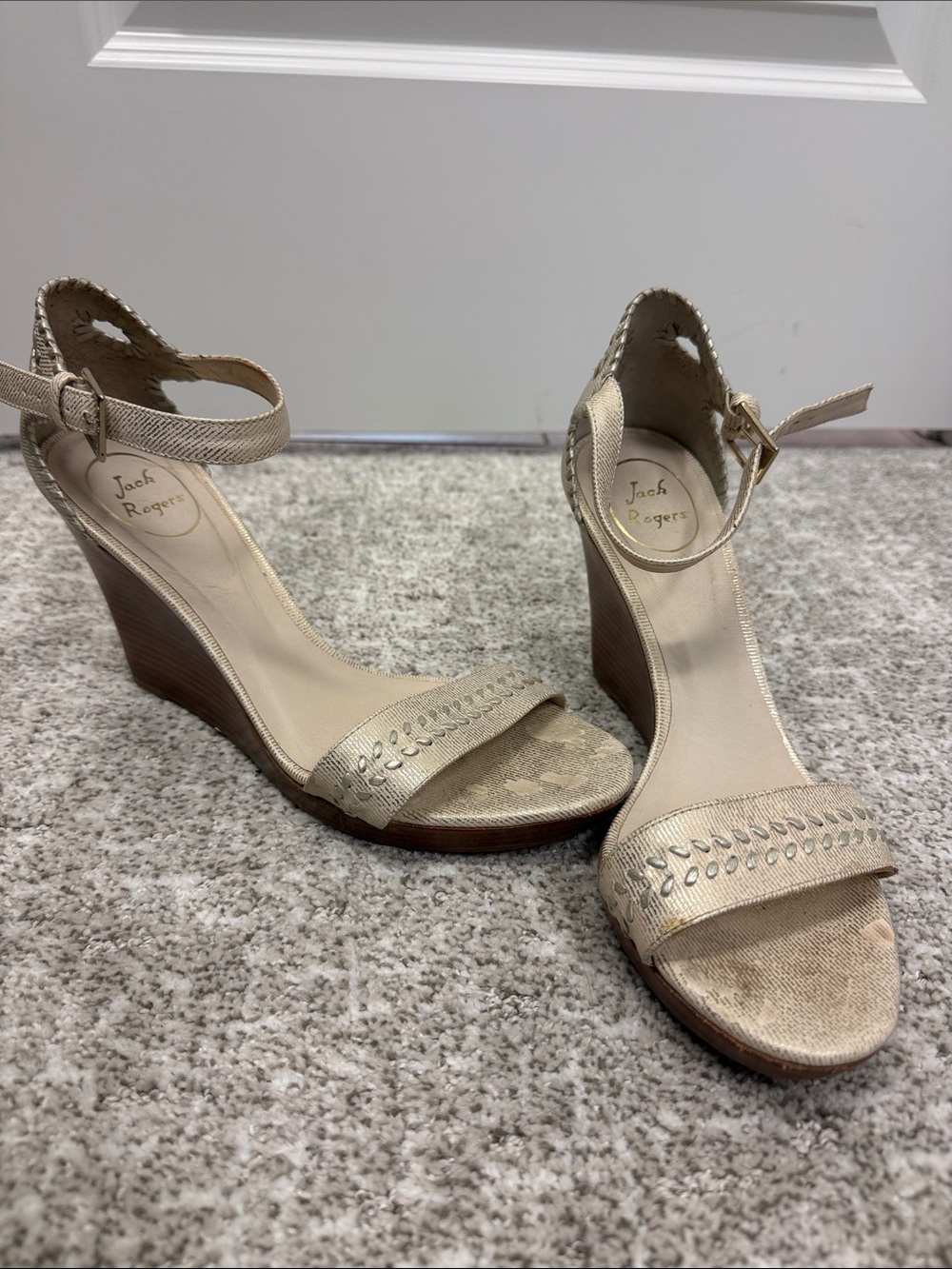 Jack Rogers Neutral Beige Metallic Trim Wedge Sandals